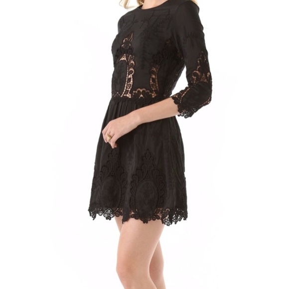 🆓 with $50 purchase Dolce Vita Valentina Dress - Picture 7 of 9